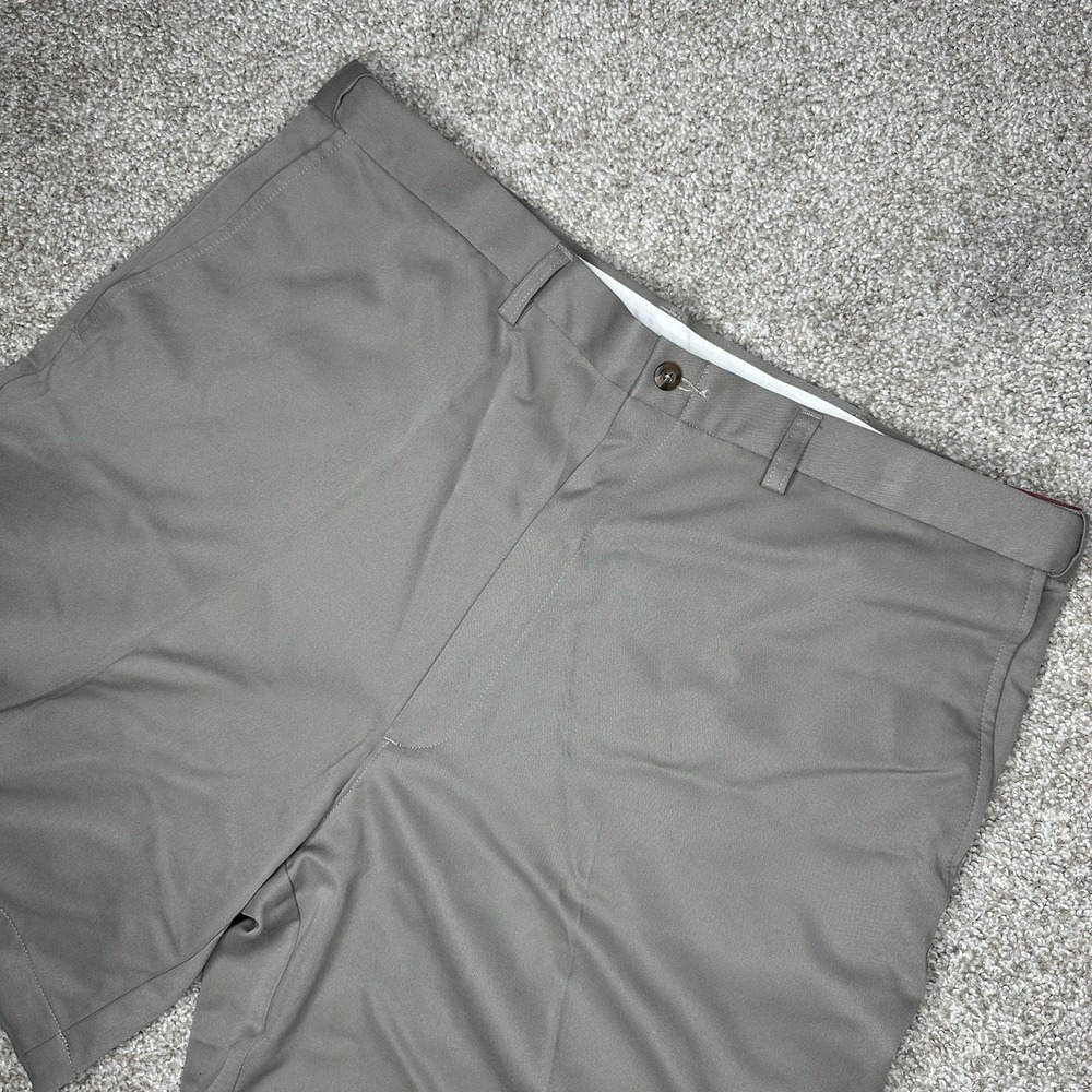 NWT Haggar Chino Shorts Men's Size 40 High Rise Cotton Blend Flat Front New Tags - Picture 3 of 10